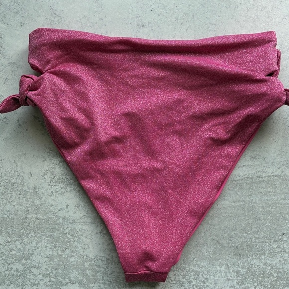 L Space Malibu Barbie Collection Pink Bummin Bikini Bottom XS - Picture 2 of 10